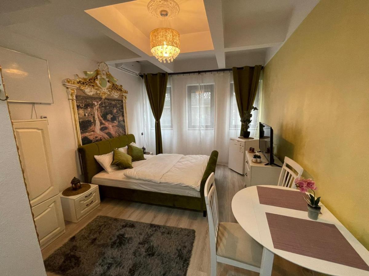 Domum - Old Town - Smardan Apartment บูคาเรสต์ ภายนอก รูปภาพ